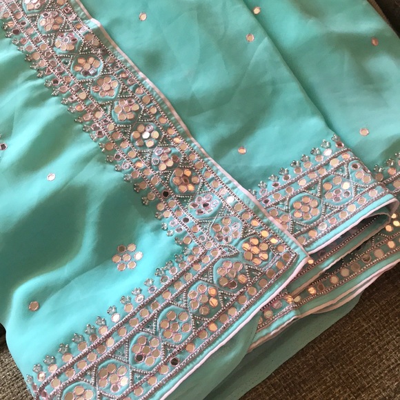 🌻Sari 🥻 - Picture 1 of 2